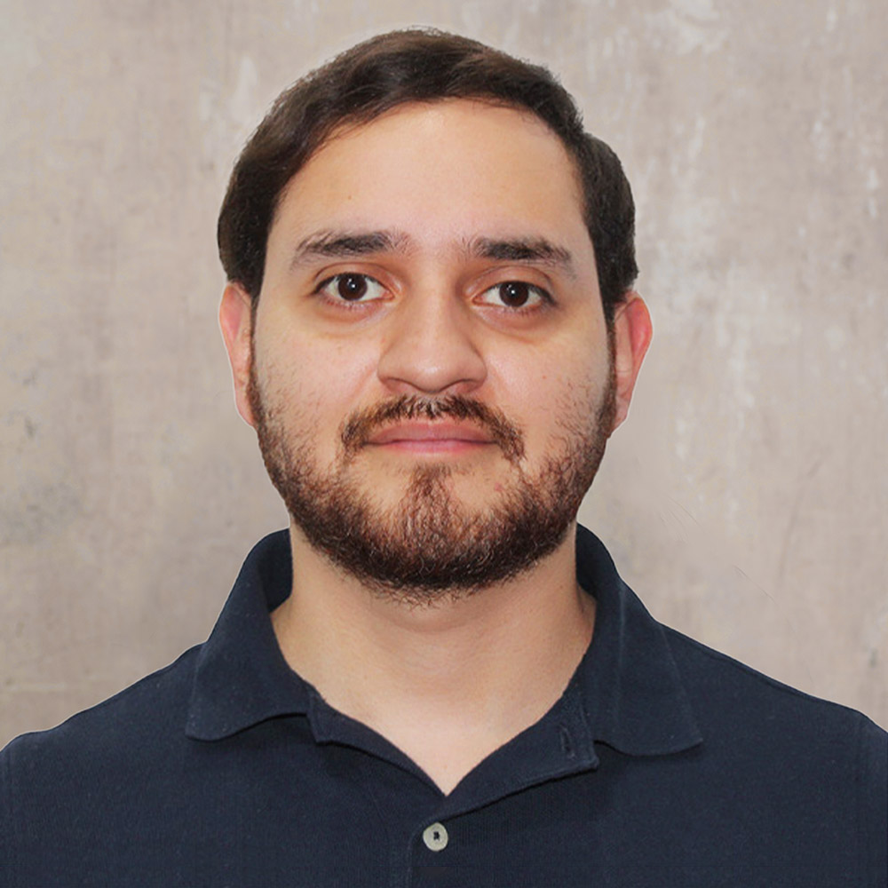 Mario Farfan 1000x1000 1